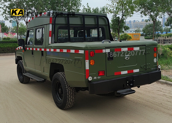 礦用指揮車(chē) RU-5無(wú)軌人車(chē)
